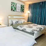 A2J Luxury 3Br Uptown Balcony Bgc Suite Near Mall